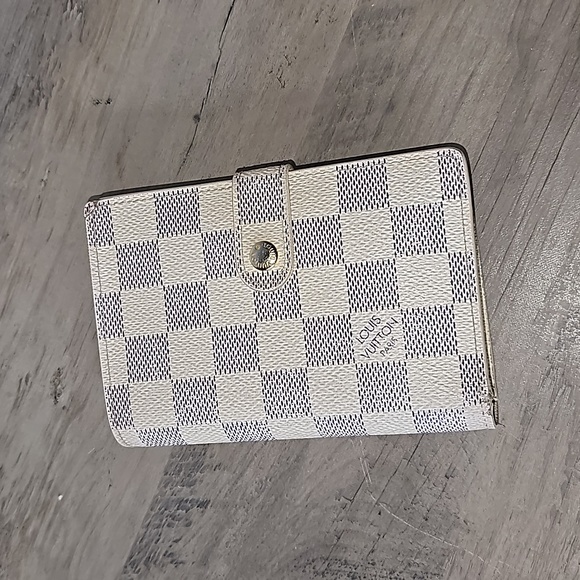 Louis Vuitton Handbags - 🆑️🚨Louis Vuitton Wallet🚨🆑️